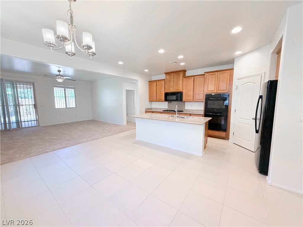 7110 Purple Iris Avenue Property Photo 11