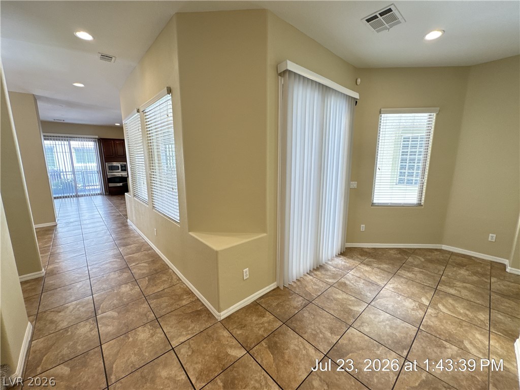 9204 Tudor Park Property Photo 2