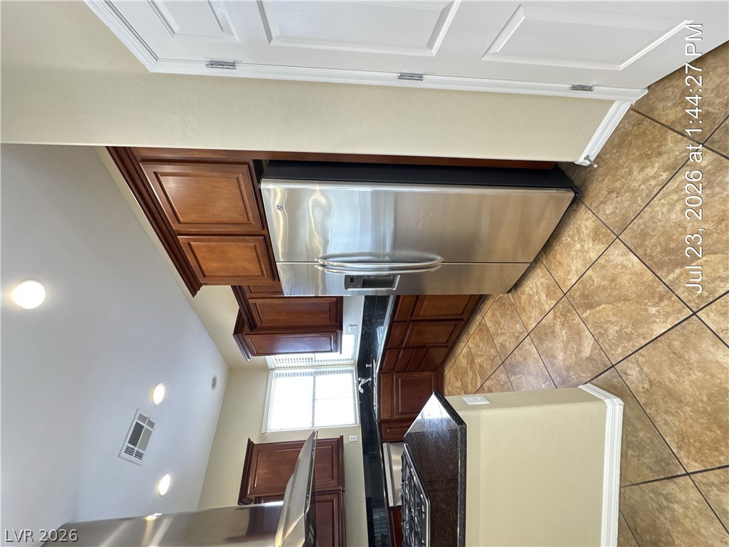 9204 Tudor Park Property Photo 8