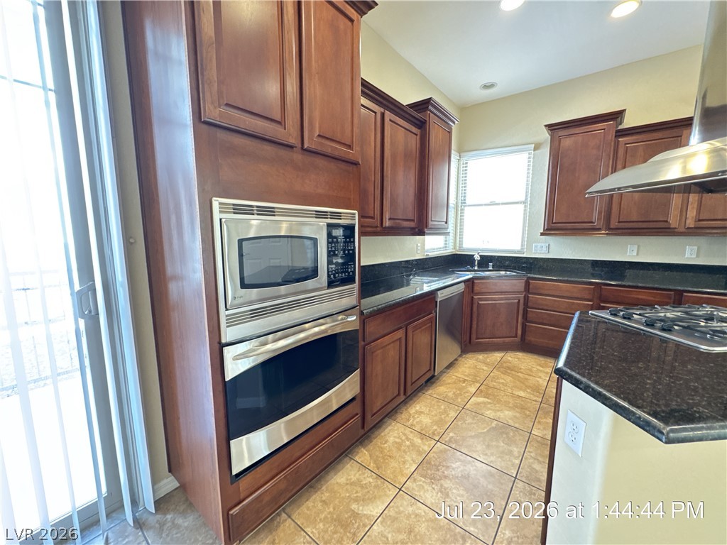 9204 Tudor Park Property Photo 10