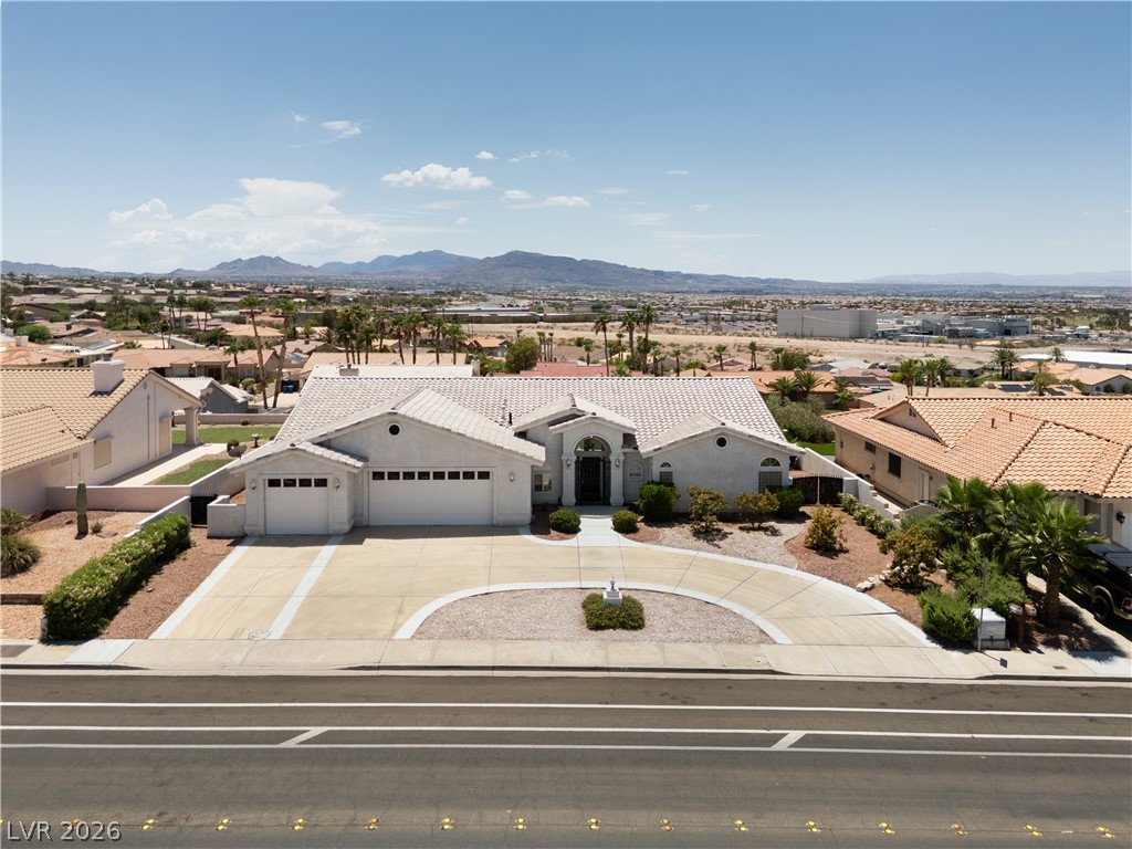 1052 Calico Ridge Drive Property Photo 6