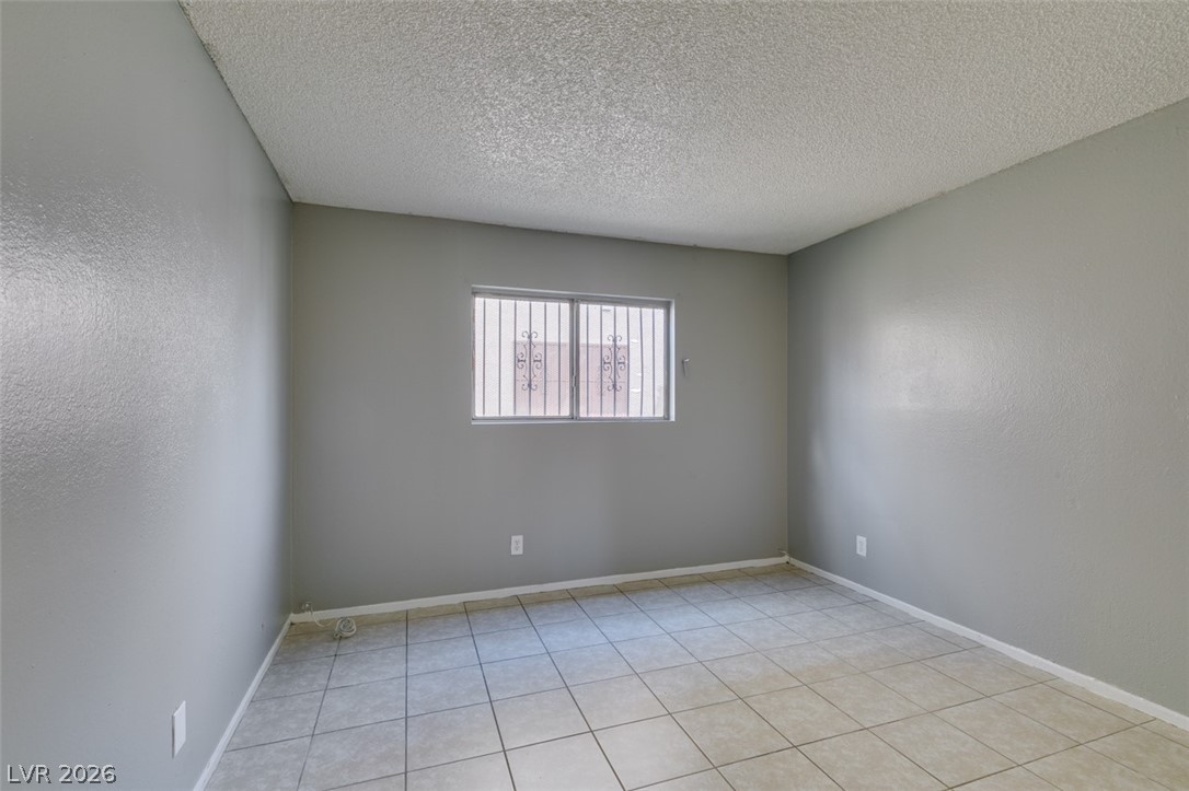 1641 North Lamont Street C Property Photo 26