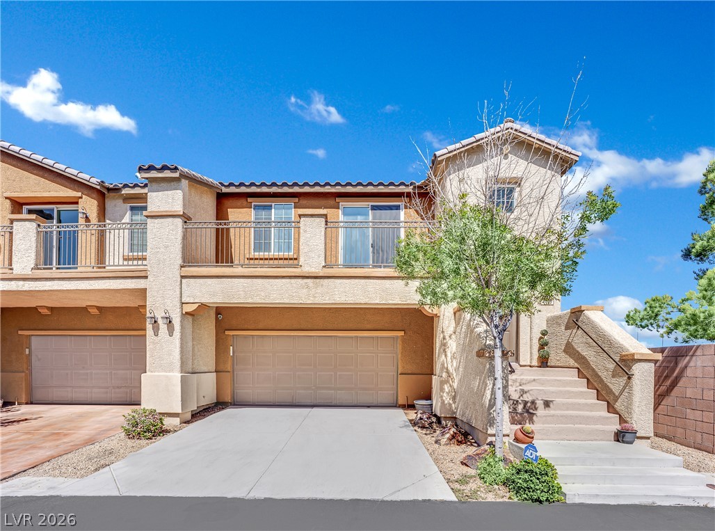 1109 Via Castelli Property Photo 1
