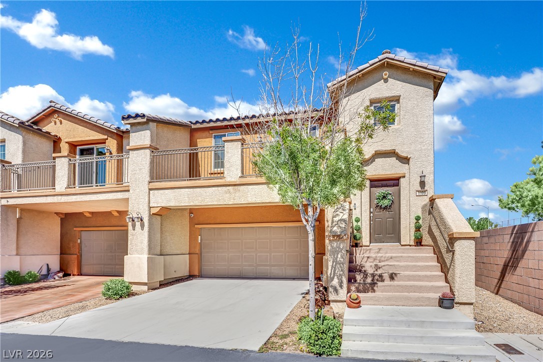 1109 Via Castelli Property Photo 2