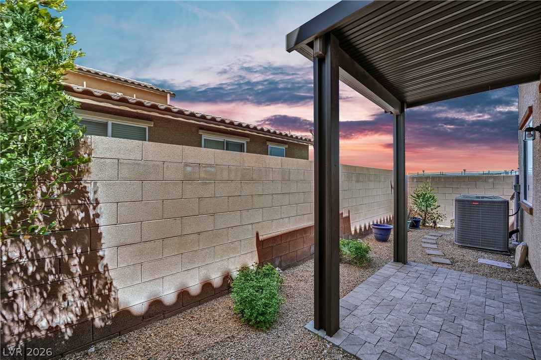 1109 Via Castelli Property Photo 48