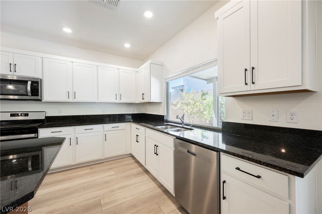 8683 Black Cordon Road Property Photo 4