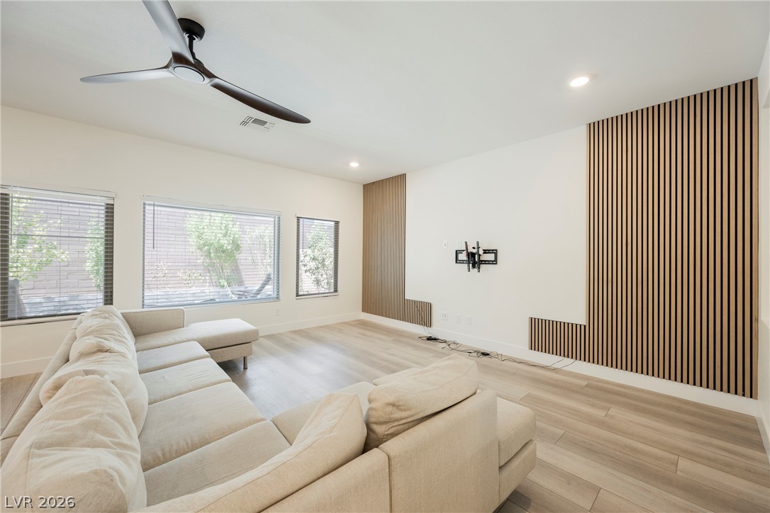 8683 Black Cordon Road Property Photo 10