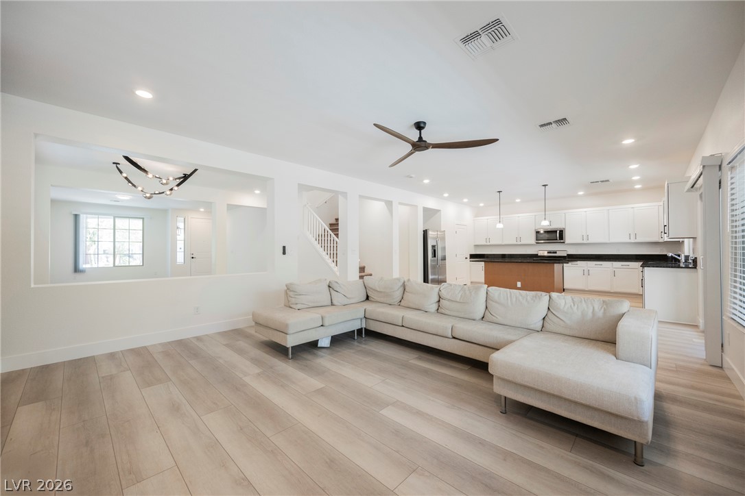 8683 Black Cordon Road Property Photo 11