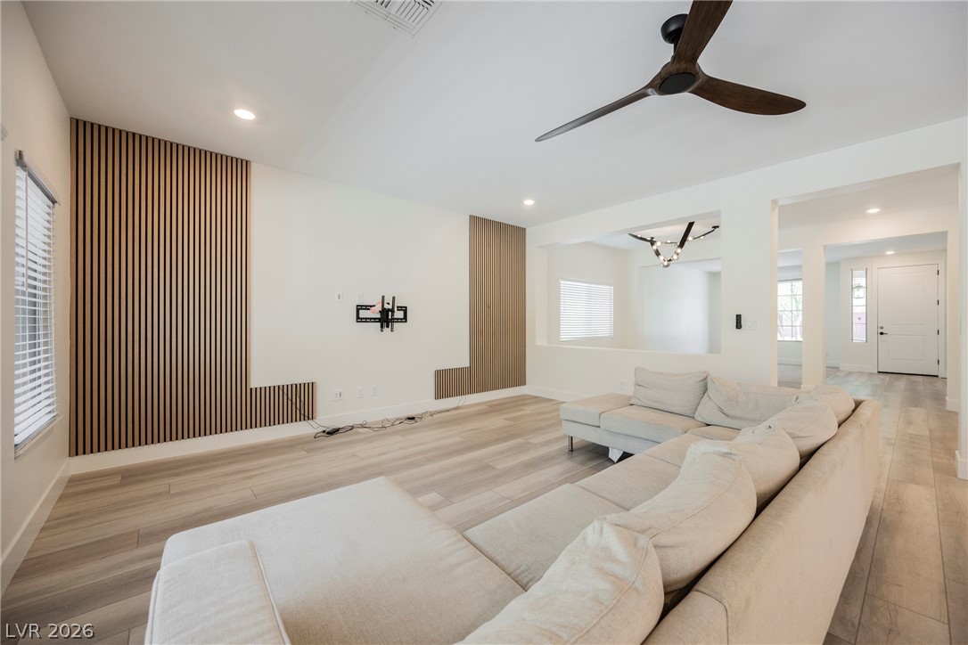 8683 Black Cordon Road Property Photo 12