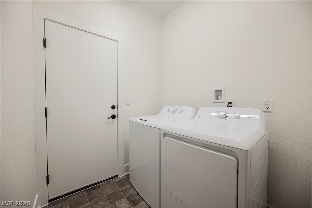 8683 Black Cordon Road Property Photo 22