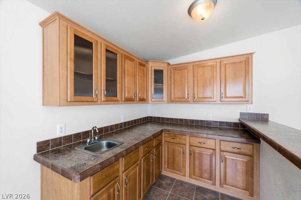 255 East Ormond Street Property Photo 8