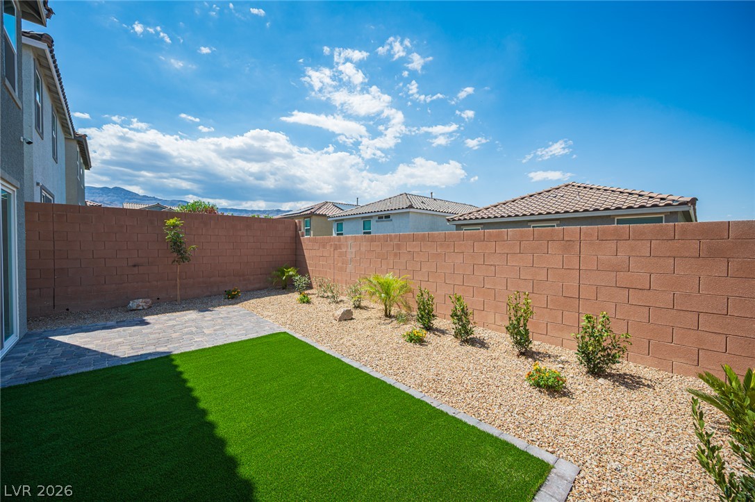 10848 Power Hike Avenue Property Photo 2