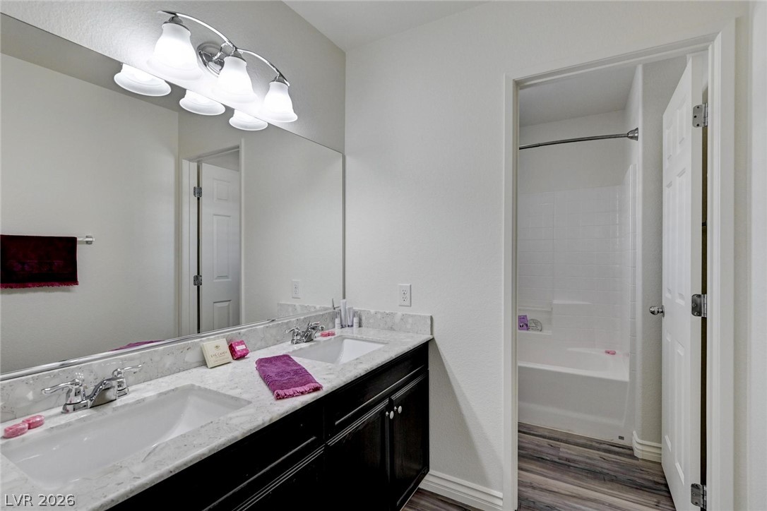 6980 Walden Park Street Property Photo 29