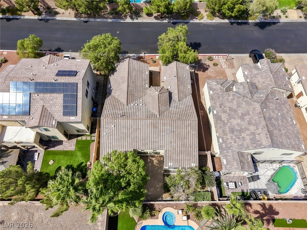 8117 Orchard Glen Avenue Property Photo 2