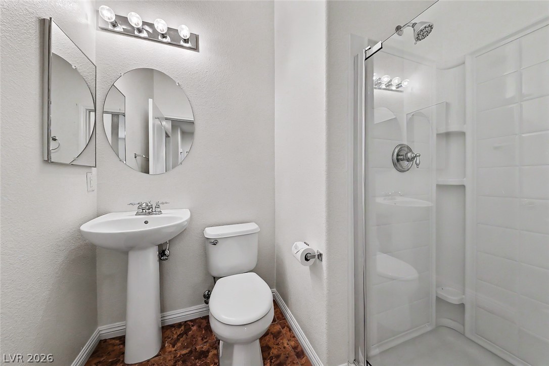 8117 Orchard Glen Avenue Property Photo 31