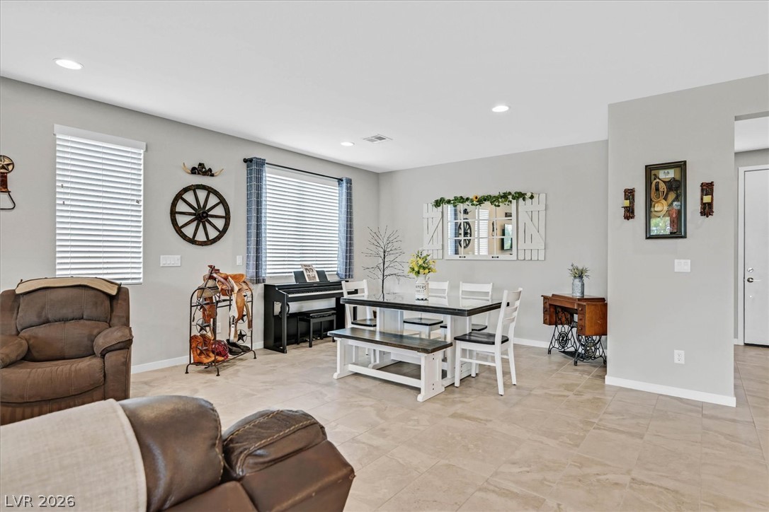4854 East Cactus Canyon Drive Property Photo 5
