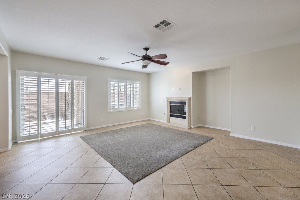 1064 Calvia Street Property Photo 8