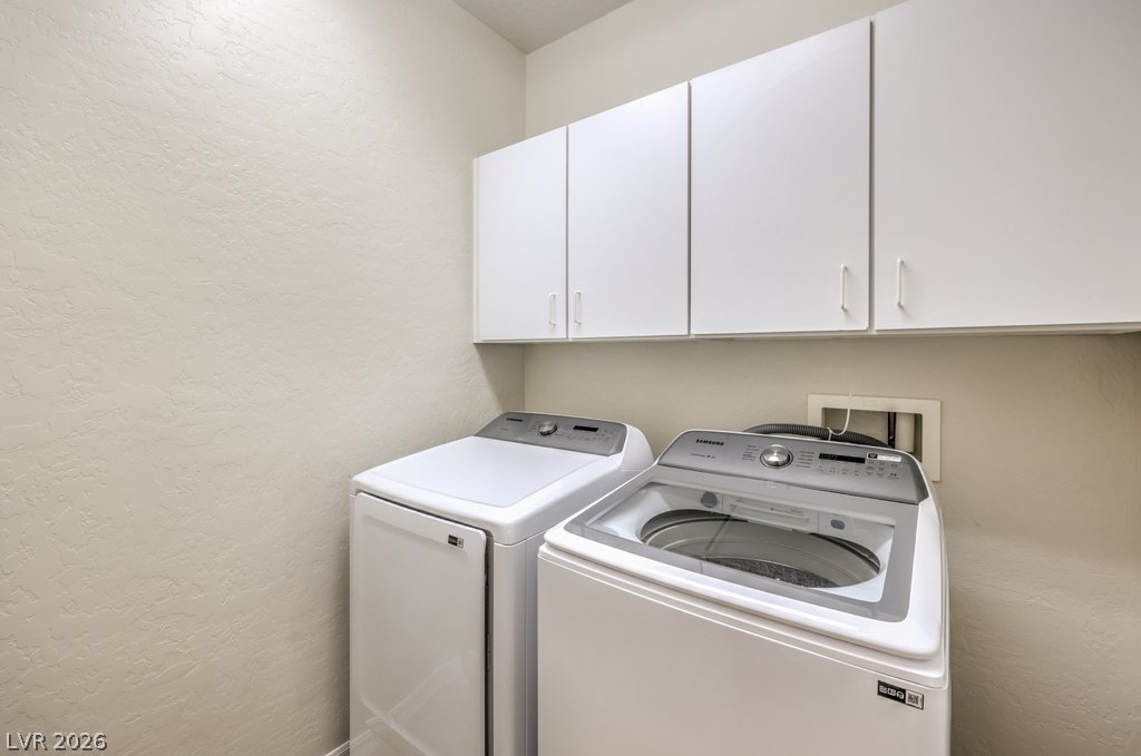 1064 Calvia Street Property Photo 32