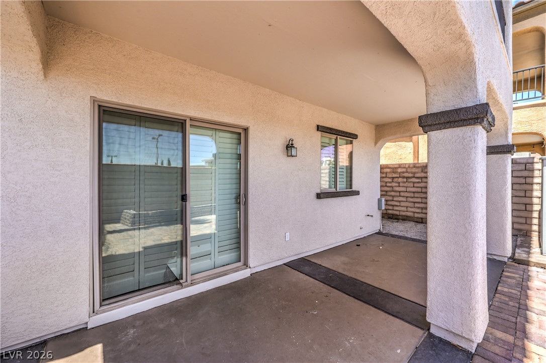 1064 Calvia Street Property Photo 38
