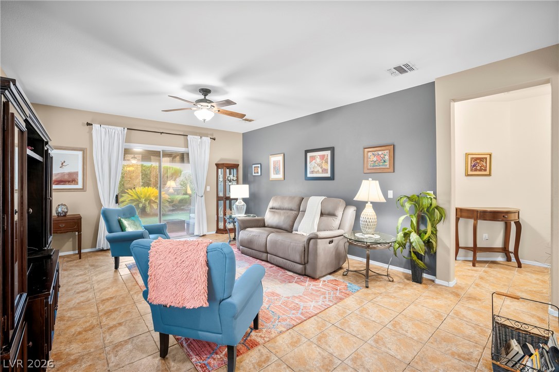 2515 Romanza Road Property Photo 3