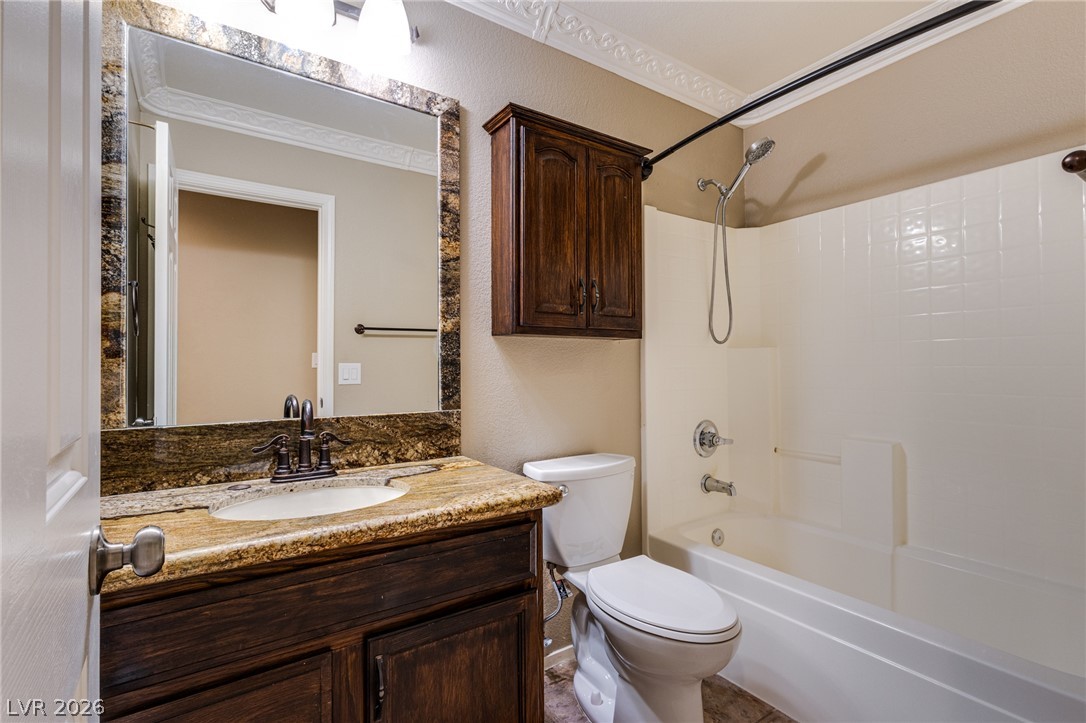 3719 Maple Creek Avenue Property Photo 15