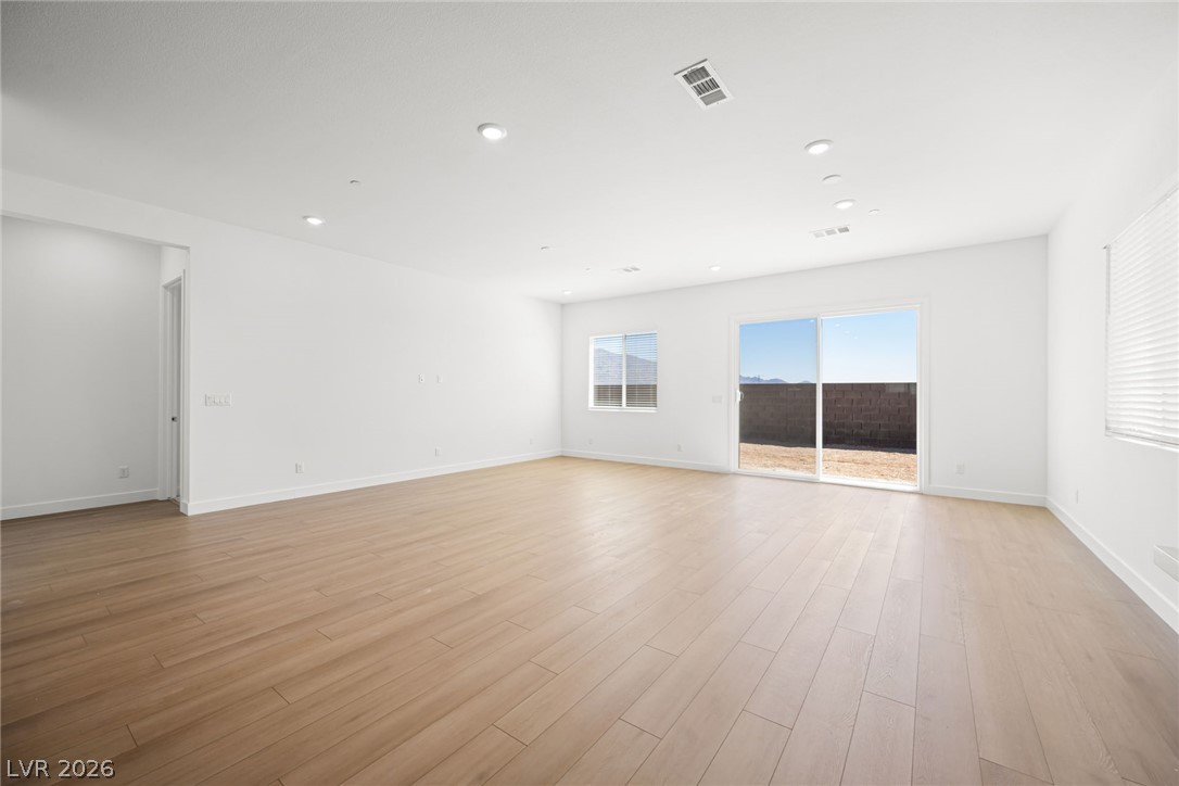10478 Diana Summit Street Property Photo 13