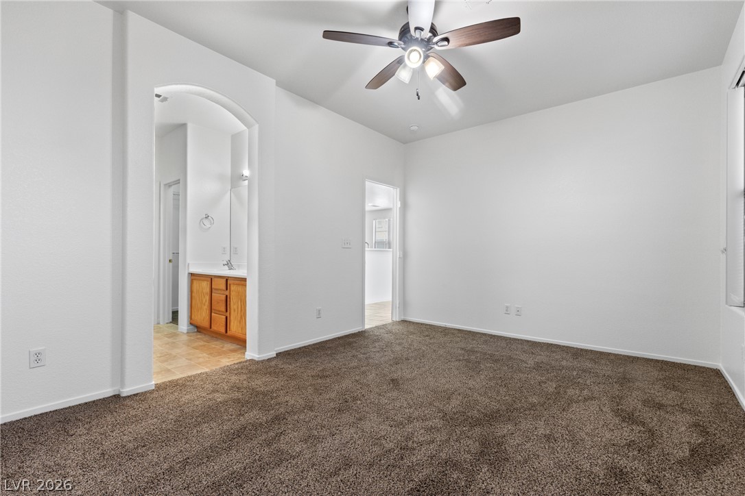 5026 Droubay Drive Property Photo 6