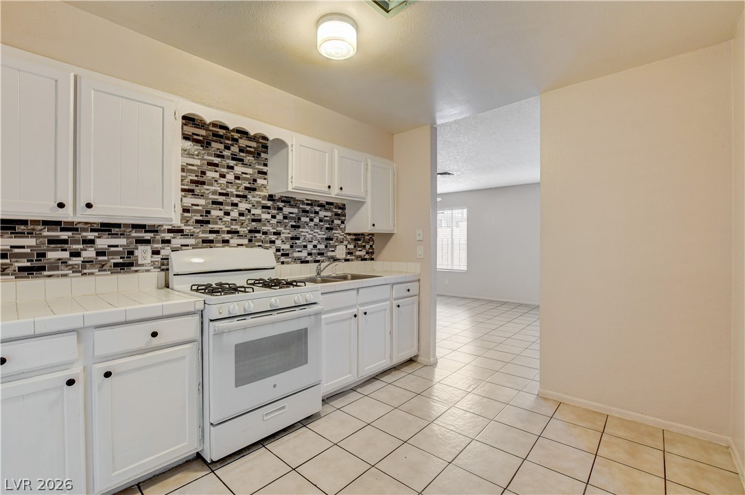 3928 Torsby Place 0 Property Photo 23