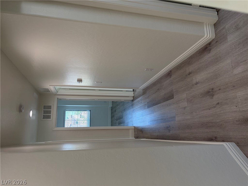 283 Walkinshaw Avenue Property Photo 2