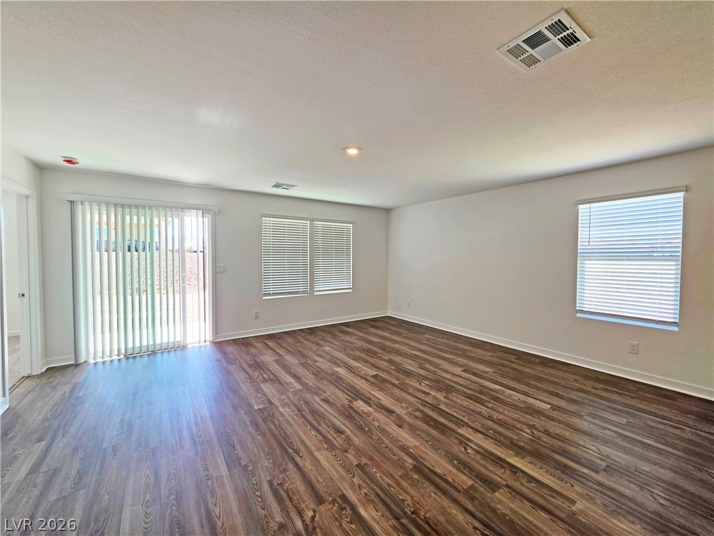 660 East Huyana Wind Drive Property Photo 35