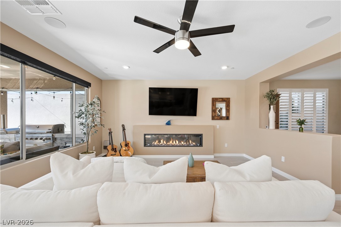 12439 Iron Bluff Avenue Property Photo 16