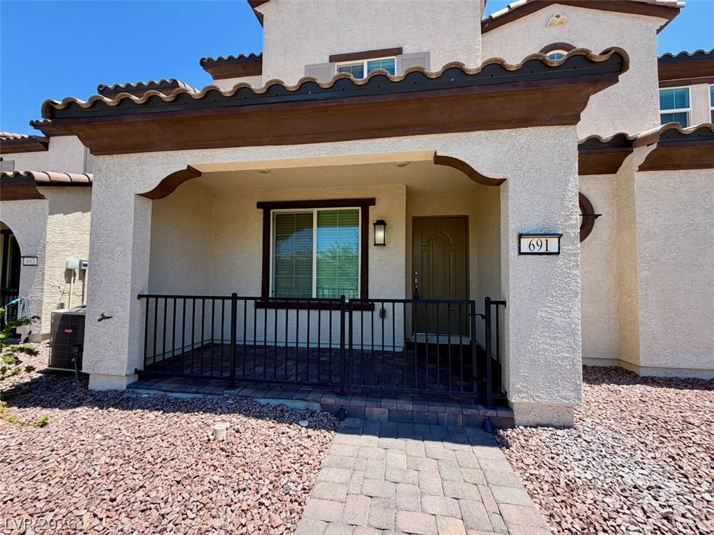 691 Pickled Pepper Place Property Photo 2