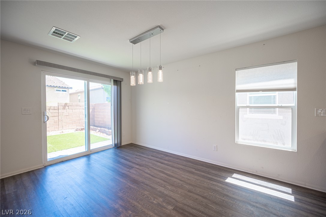5548 Anshan Street Property Photo 5