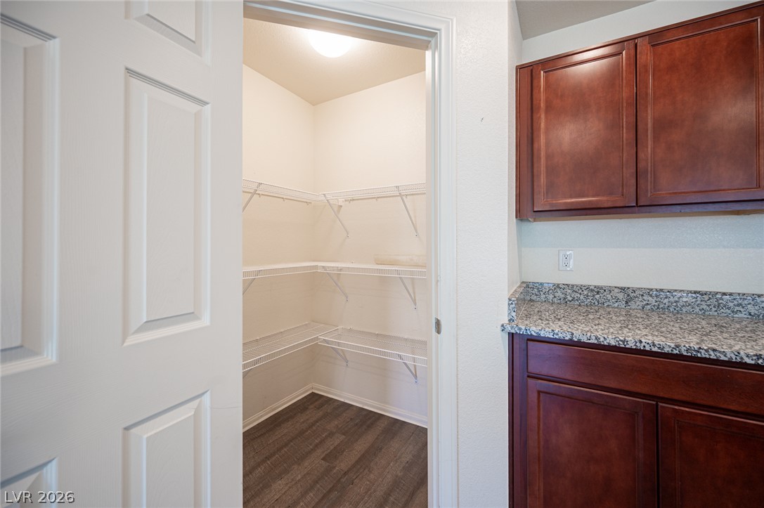 5548 Anshan Street Property Photo 14