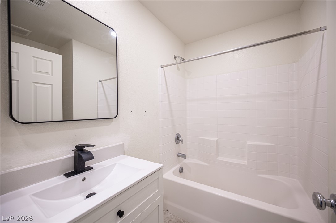 5548 Anshan Street Property Photo 15
