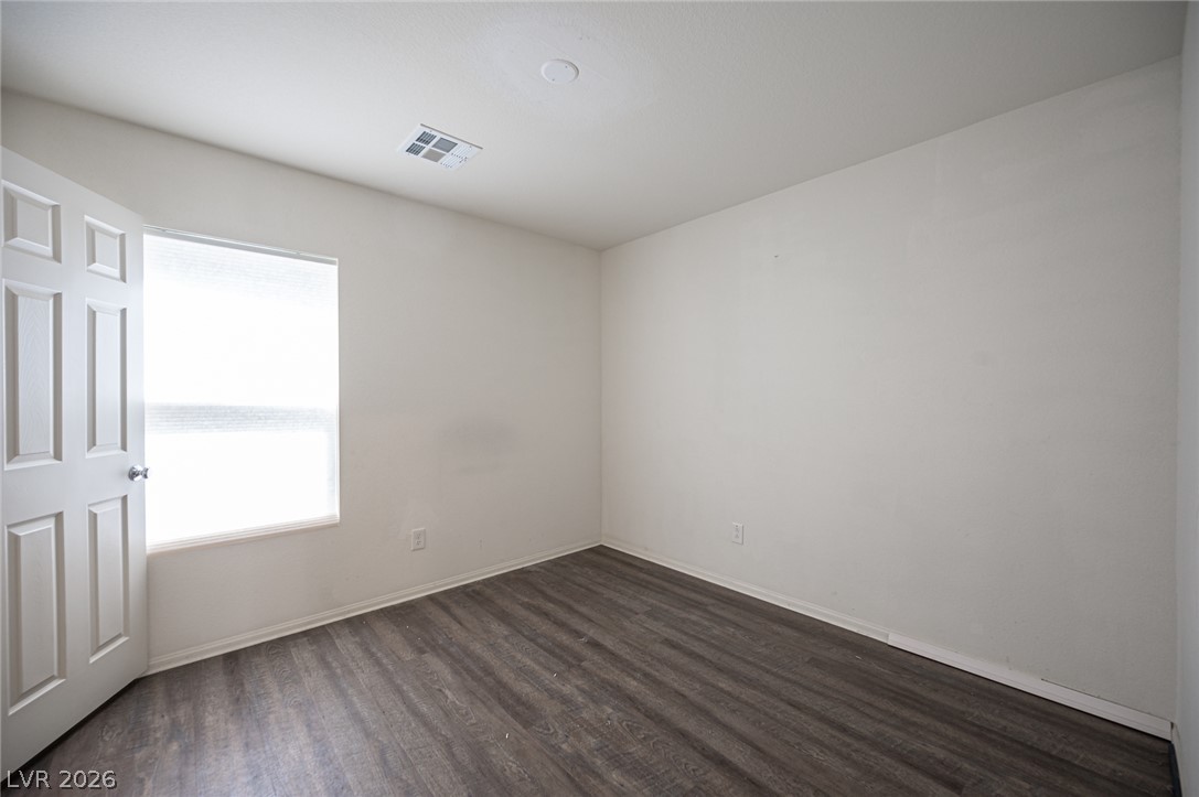 5548 Anshan Street Property Photo 16