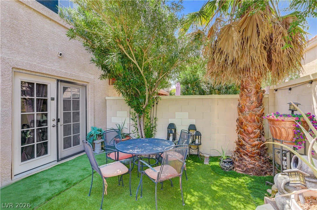 2837 Shannon Cove Drive Property Photo 31