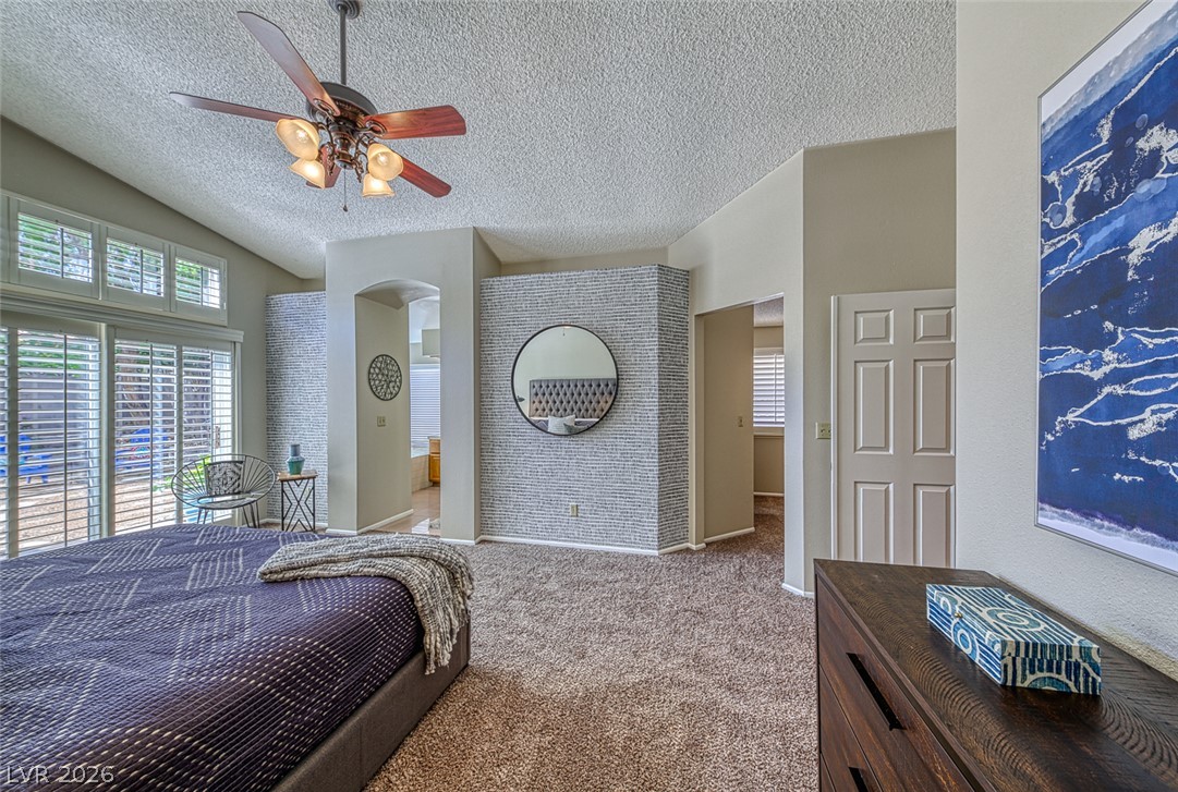 8421 Honeywood Circle Property Photo 12