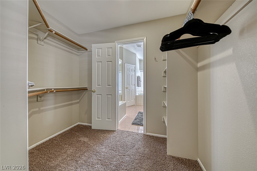 8421 Honeywood Circle Property Photo 16
