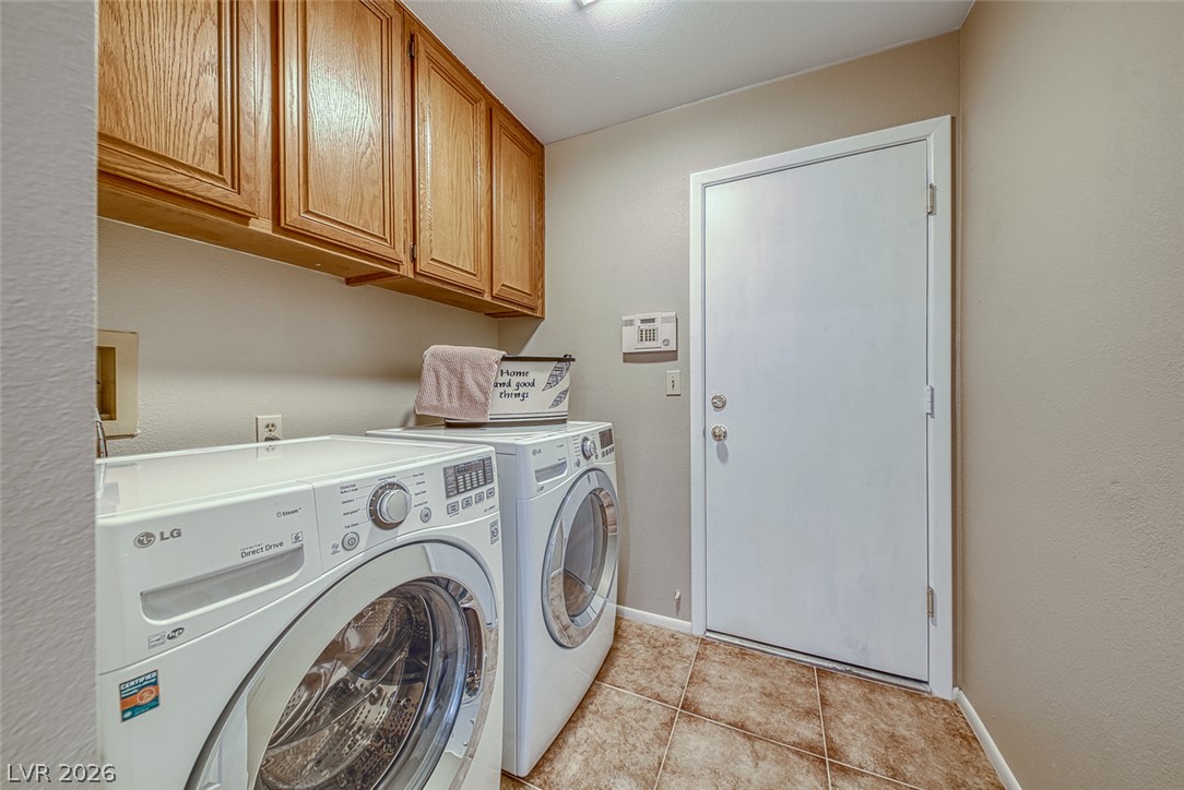 8421 Honeywood Circle Property Photo 19