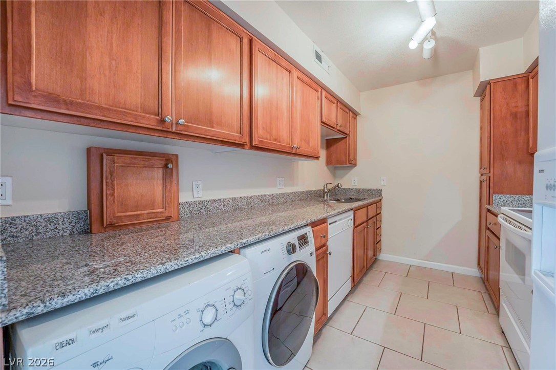 2831 Geary Place 2911 Property Photo 14