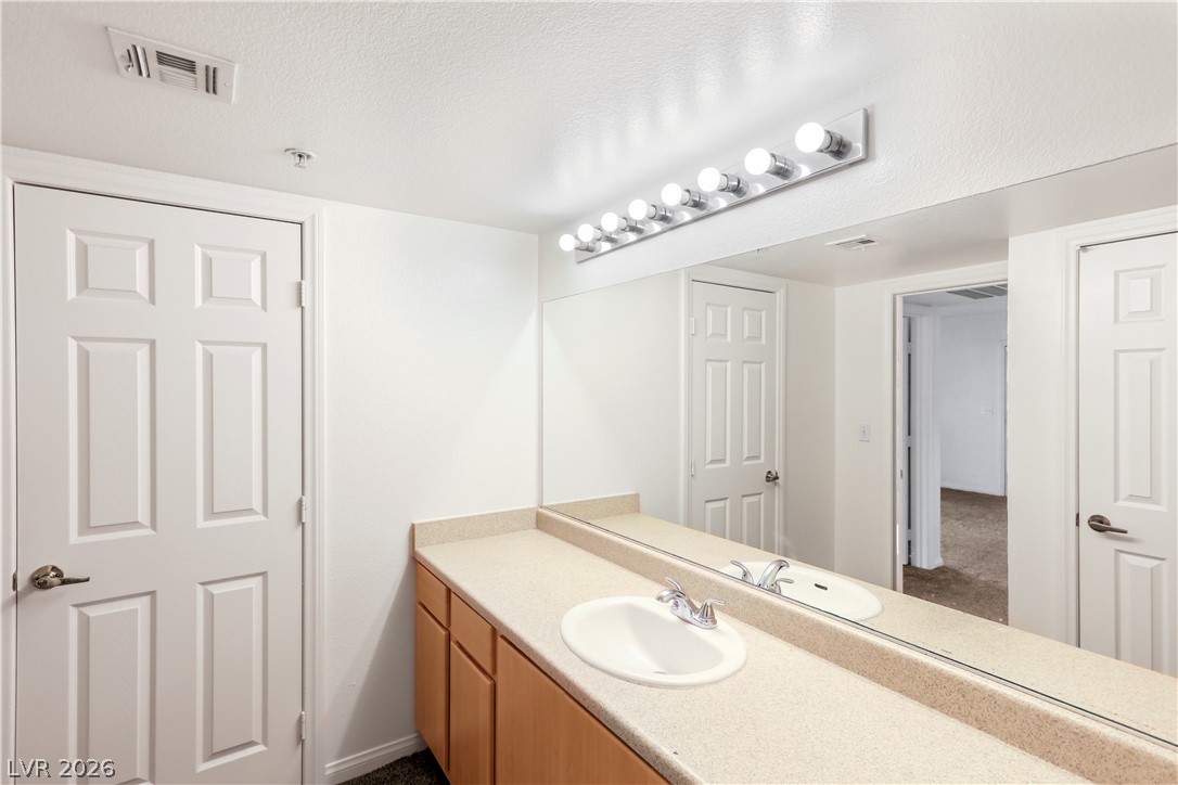 6955 North Durango Drive 3025 Property Photo 20