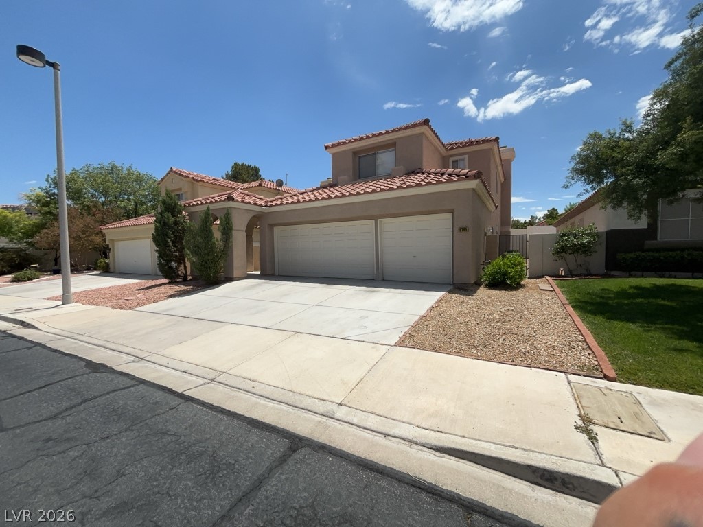 9765 Trail Rider Drive Property Photo 1