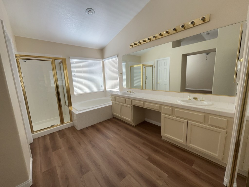 9765 Trail Rider Drive Property Photo 15