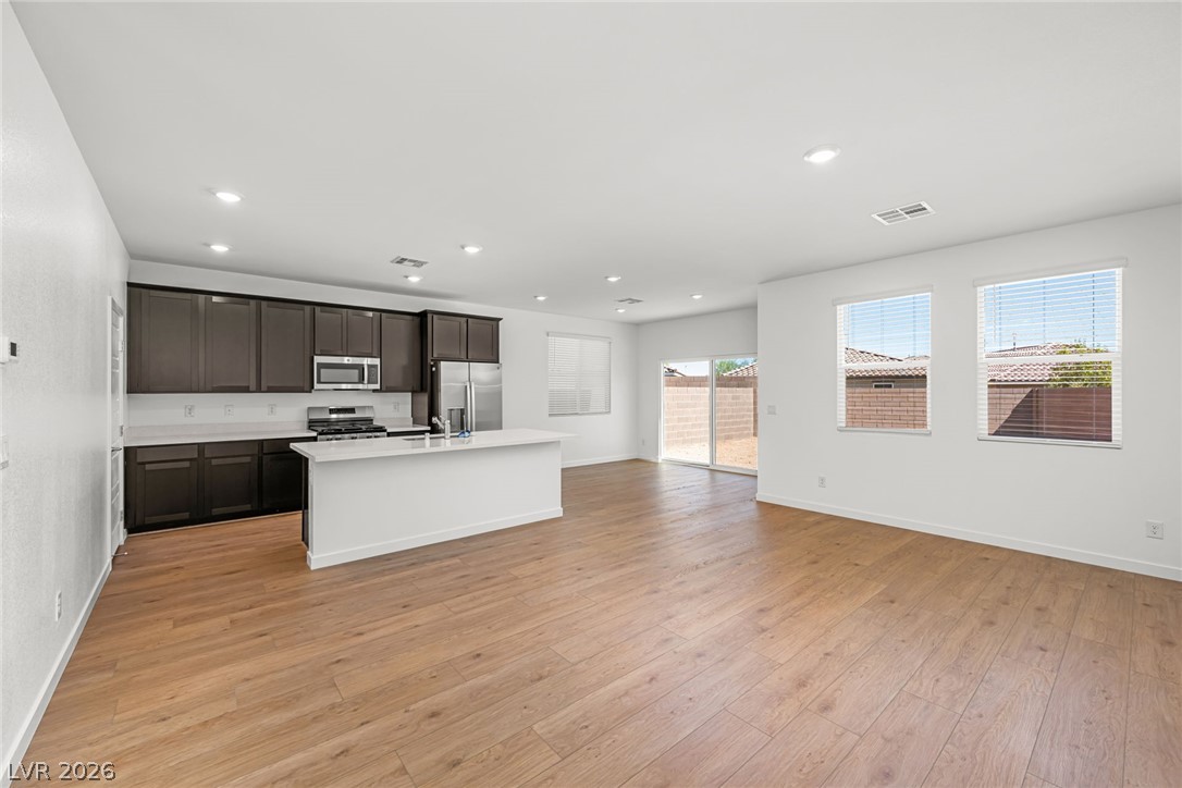 9612 Wild Rock Court Property Photo 3