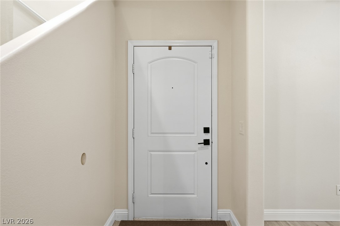 10637 Axis Mountain Court Property Photo 6