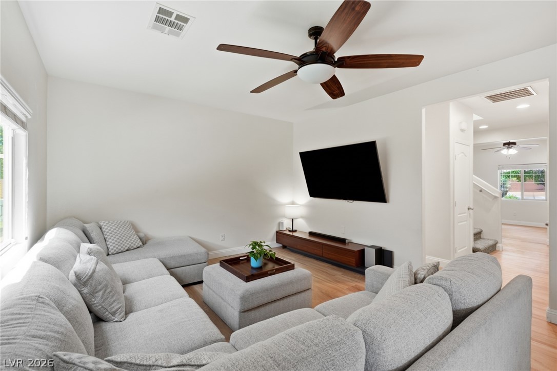 10637 Axis Mountain Court Property Photo 11