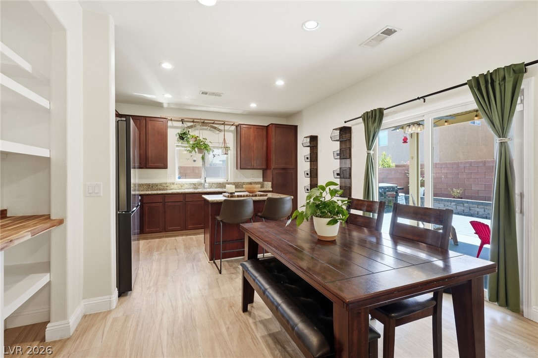10637 Axis Mountain Court Property Photo 15