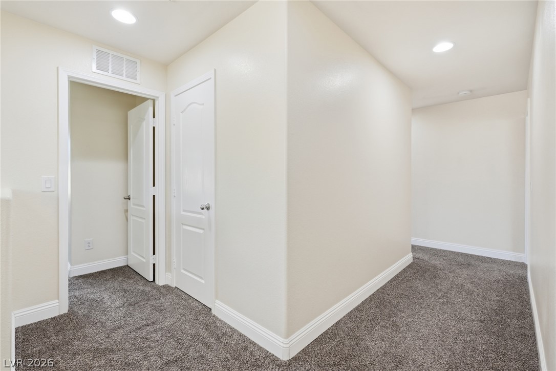 10637 Axis Mountain Court Property Photo 28