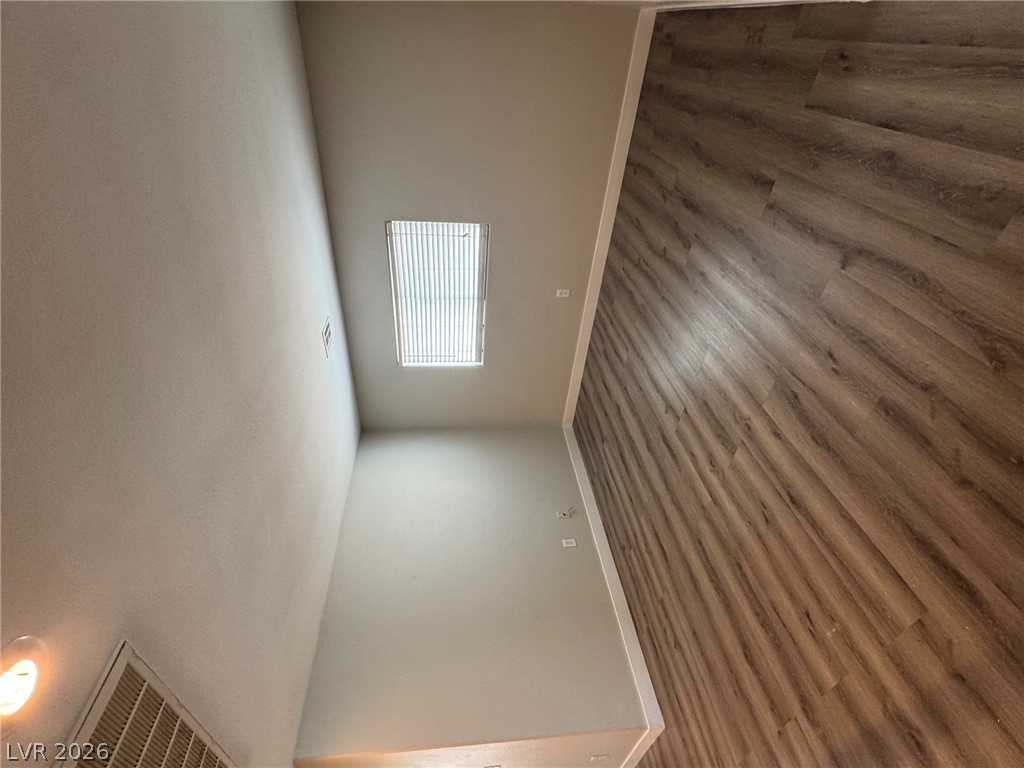 676 Magrath Street Property Photo 11